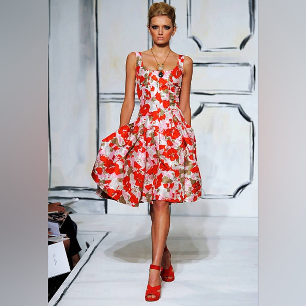 ◇$5,000 OSCAR DE LA RENTA STUNNING WHT RED PINK FLORAL SILK RUNWAY DRESS US 10